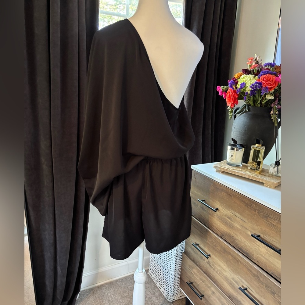 SHEIN Black One-Shoulder Dress - Picture 2 of 4